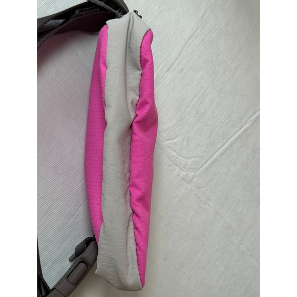 Lululemon Everywhere Belt Bag 1L Pow Pink Light / Lunar Rock / Chrome - Picture 9 of 10